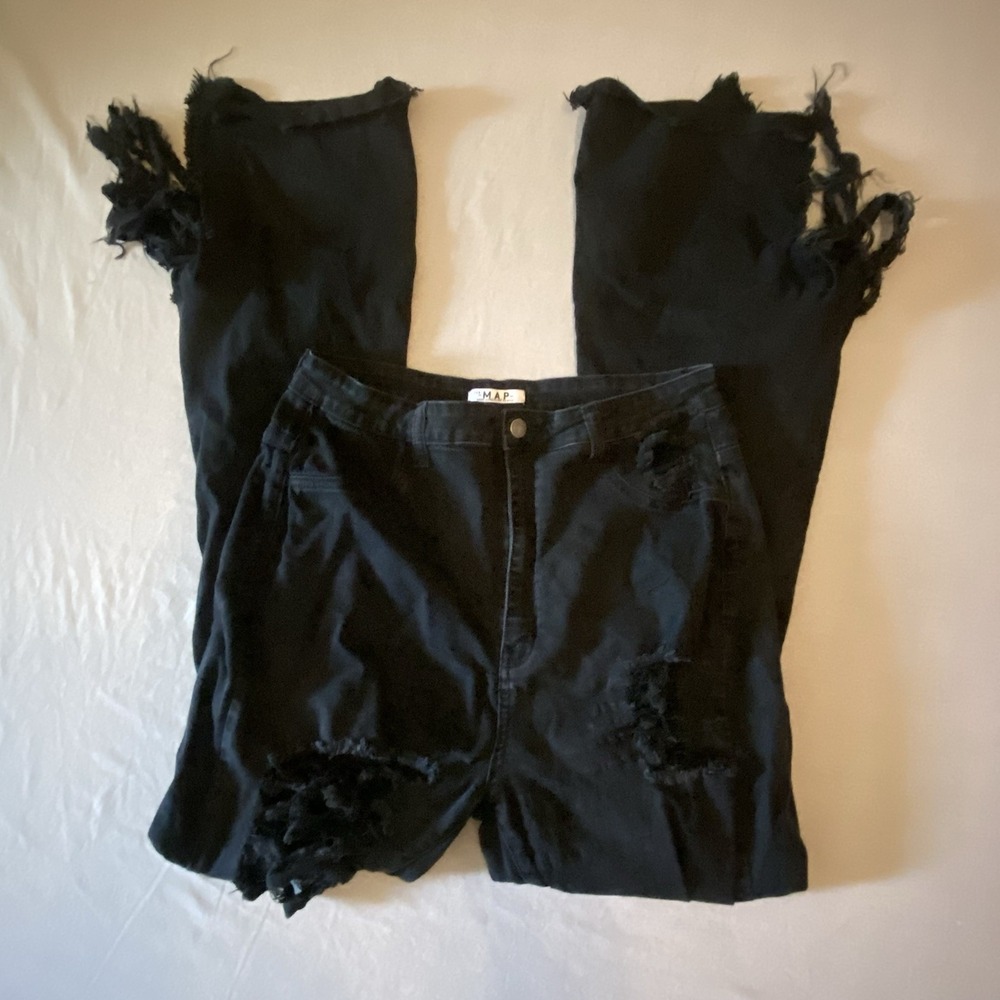The M.A.P.  Distressed Jeans Womens 1X Shredded Thrashed Wide Leg Y2K Black Goth